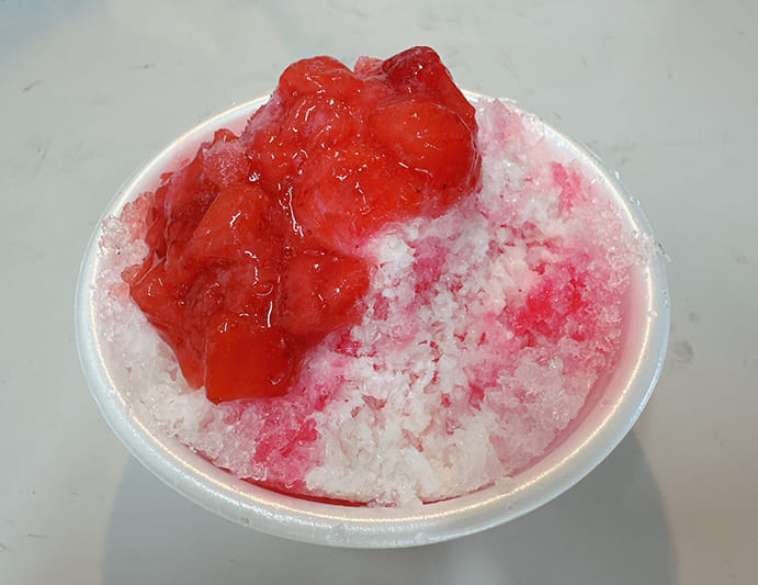 氷イチゴミルク(果肉入り)